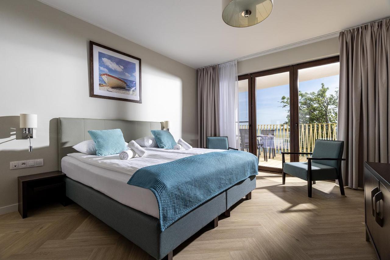 Hotel Meridian Chalupy Ngoại thất bức ảnh