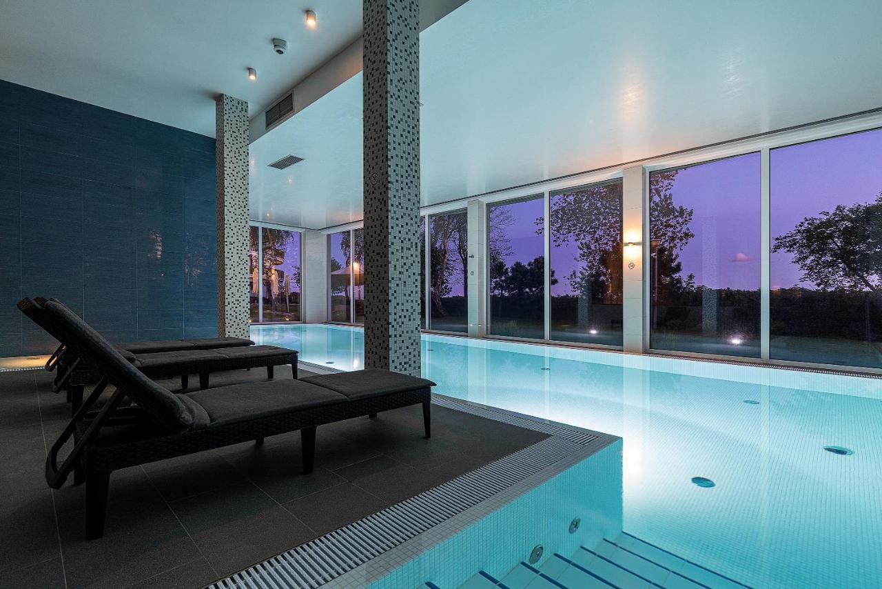 Hotel Meridian Chalupy Ngoại thất bức ảnh
