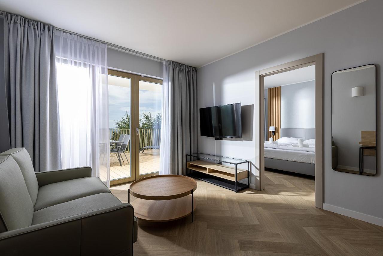 Hotel Meridian Chalupy Ngoại thất bức ảnh