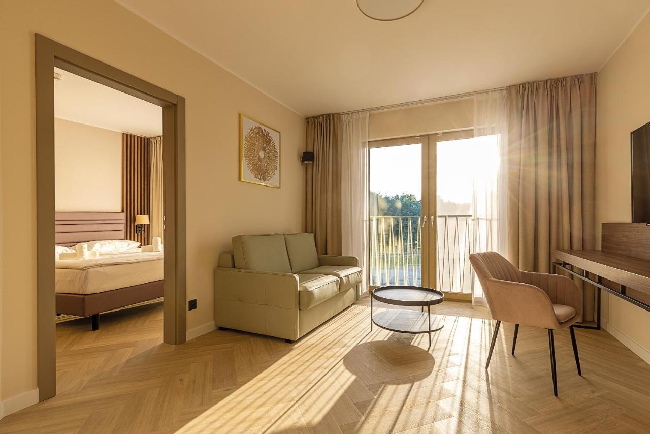 Hotel Meridian Chalupy Ngoại thất bức ảnh